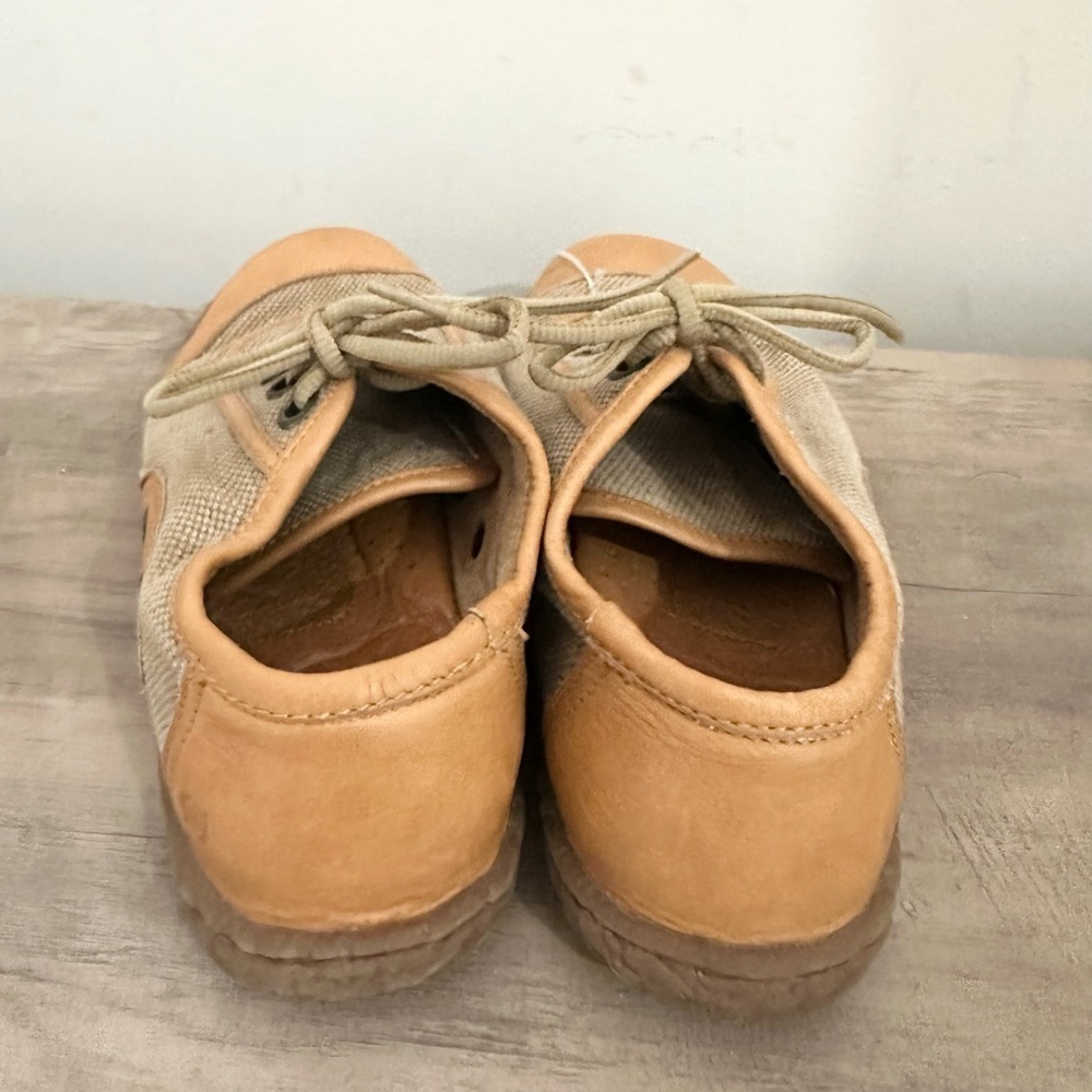 Børn tan Leather Canvas Lace Up Walking Sneaker Shoes size 8.5/40 - Picture 2 of 8